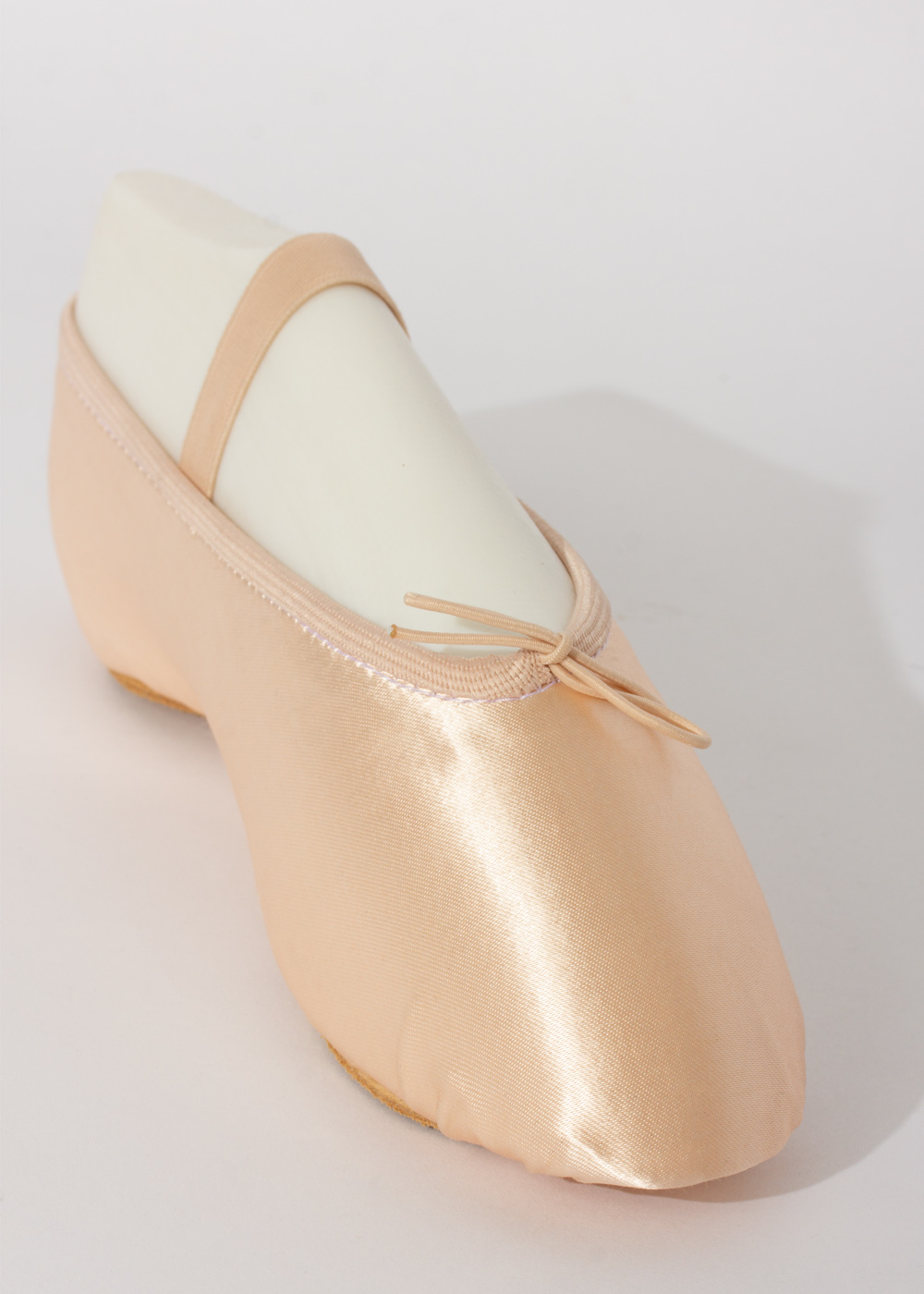 Kids Little Star, satin, split sole (03016SN) | Nikolay Kids Little Star, satin, split sole (03016SN) | Nikolay